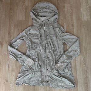 Lululemon Women's Gray Hooded Jacket